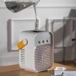 Daewoo Mini Cooler Humidifier USB Rechargeable Portable Desk Fan COL1543GE 6 Daewoo Mini Cooler Humidifier USB Rechargeable Portable Desk Fan COL1543GE -Diy daewoo mini cooler humidifier usb rechargeable portable desk fan col1543ge5024996944884 03c MP